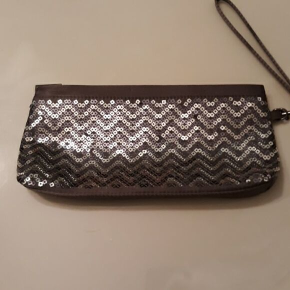 Sephora Wristlet - Picture 2 of 4